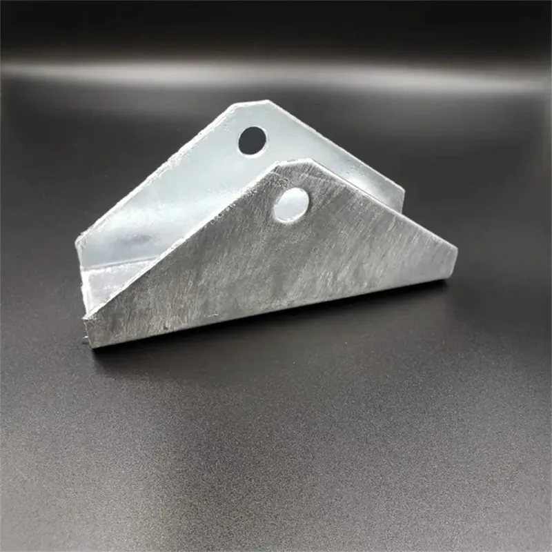 Končna stena Gable Connector